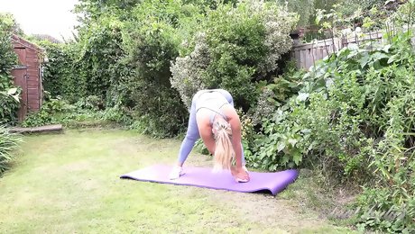 Busty Blonde MILF Eva May - Hot Outdoor Yoga Workout