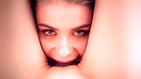 POV pussy licking session with hot Leona Mia and Kitty Wild