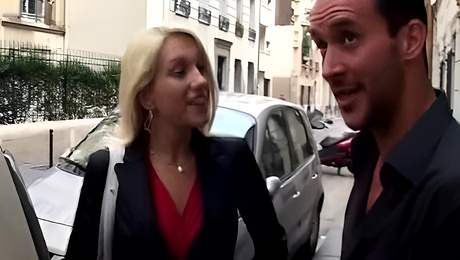 Perky best girl street trailer French Pickups