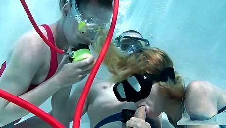 Underwater Show brunette scene
